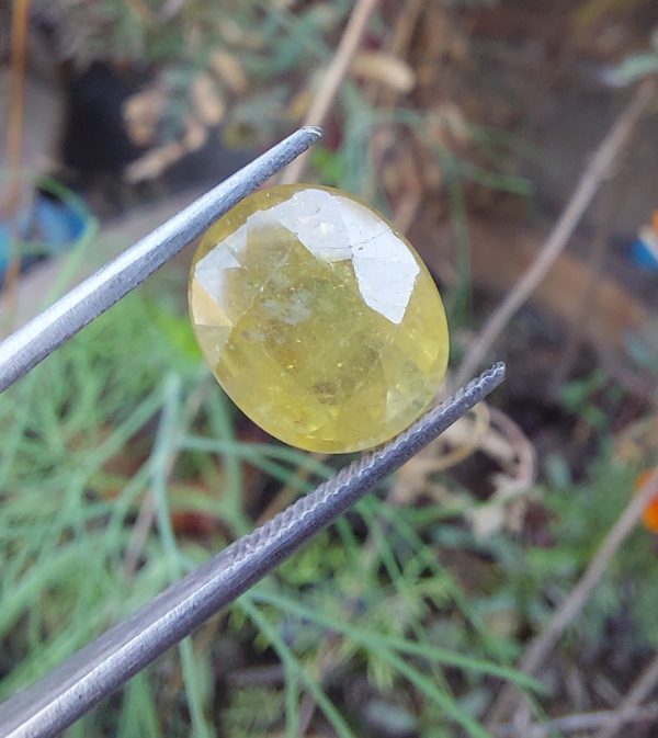 Certified Yellow Sapphire Pukhraj 6 carat natural gemstone for ring